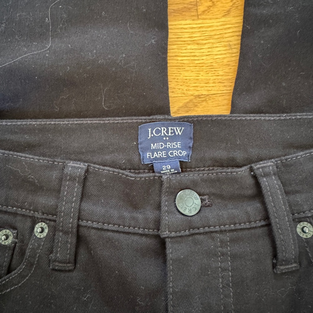 J Crew Factory Mid-Rise Flare Crop, Black, Size 29, Finished hem, EUC - Picture 4 of 7